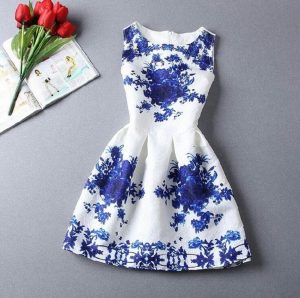 Formal Leicht Blaues Kleid Mit Blumen Stylish17 Schön Blaues Kleid Mit Blumen Vertrieb