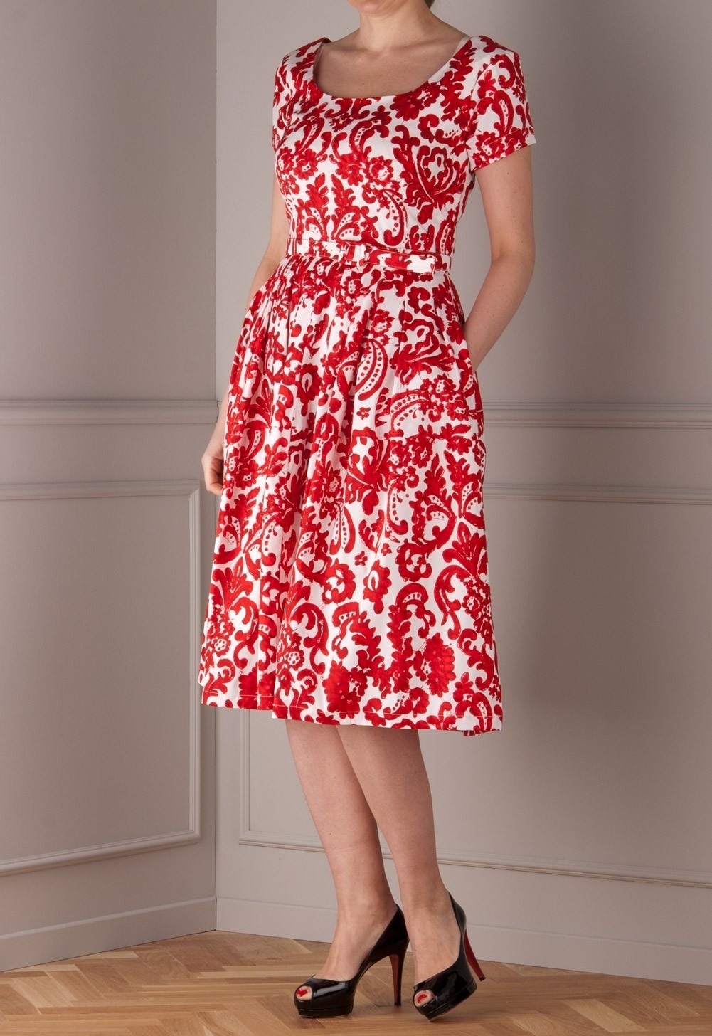 15 Wunderbar Rot Weißes Kleid Bester PreisAbend Top Rot Weißes Kleid Boutique