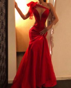 Designer Luxus Abend Kleider In Rot VertriebFormal Großartig Abend Kleider In Rot Spezialgebiet