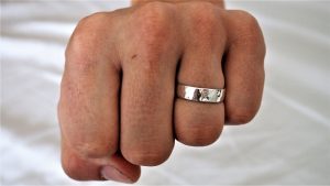 Mens Hammered Ring, Ehering, Verlobungsring, Rustikal