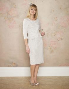 17 Elegant Kleid Für Ältere Damen Galerie - Abendkleid