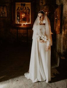 A Gorgeous Wedding In The Mountains Of Georgia | Kleid