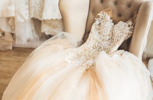 Brautkleid-Ankauf: Hol' Dir Einen Teil Deiner
