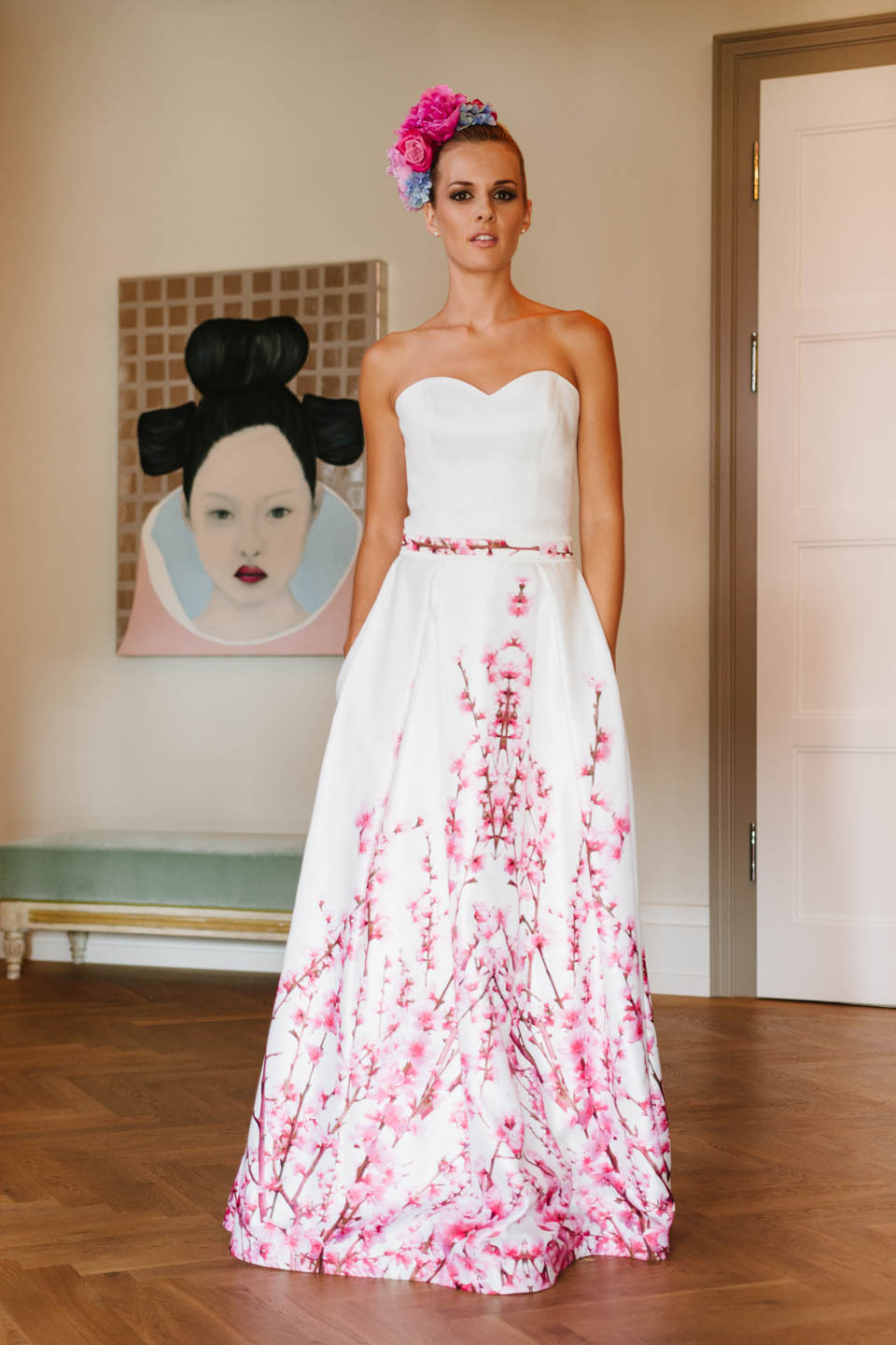 Brautkleid Mit Farbe – Toller Kirschblütendruck &amp; Taschen
