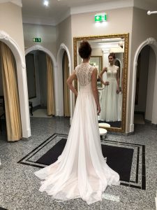 Das Perfekte Kleid Für Eine Boho-Hochzeit Im Vintage-Stil