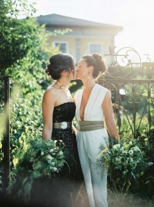 Doppelte Weiblichkeit: Hochzeitsidee In Schwarz-Weiß Siegrid