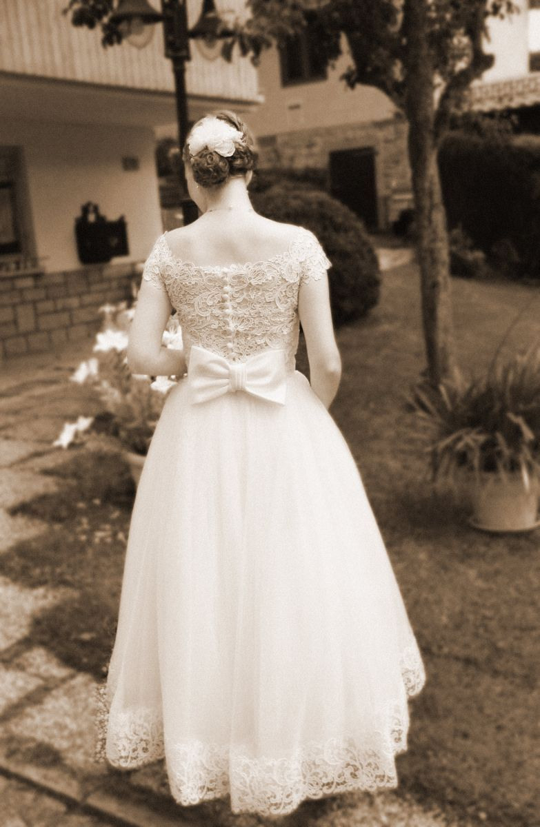 ♥ Hochzeitskleid / Brautkleid 50Er-Stil Gr 38 Creme Spitzen