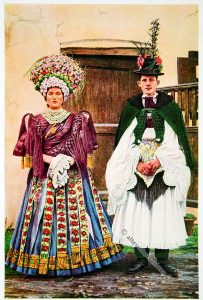 Hochzeitspaar Ungarn, 1920 | Traditionelle Kleider