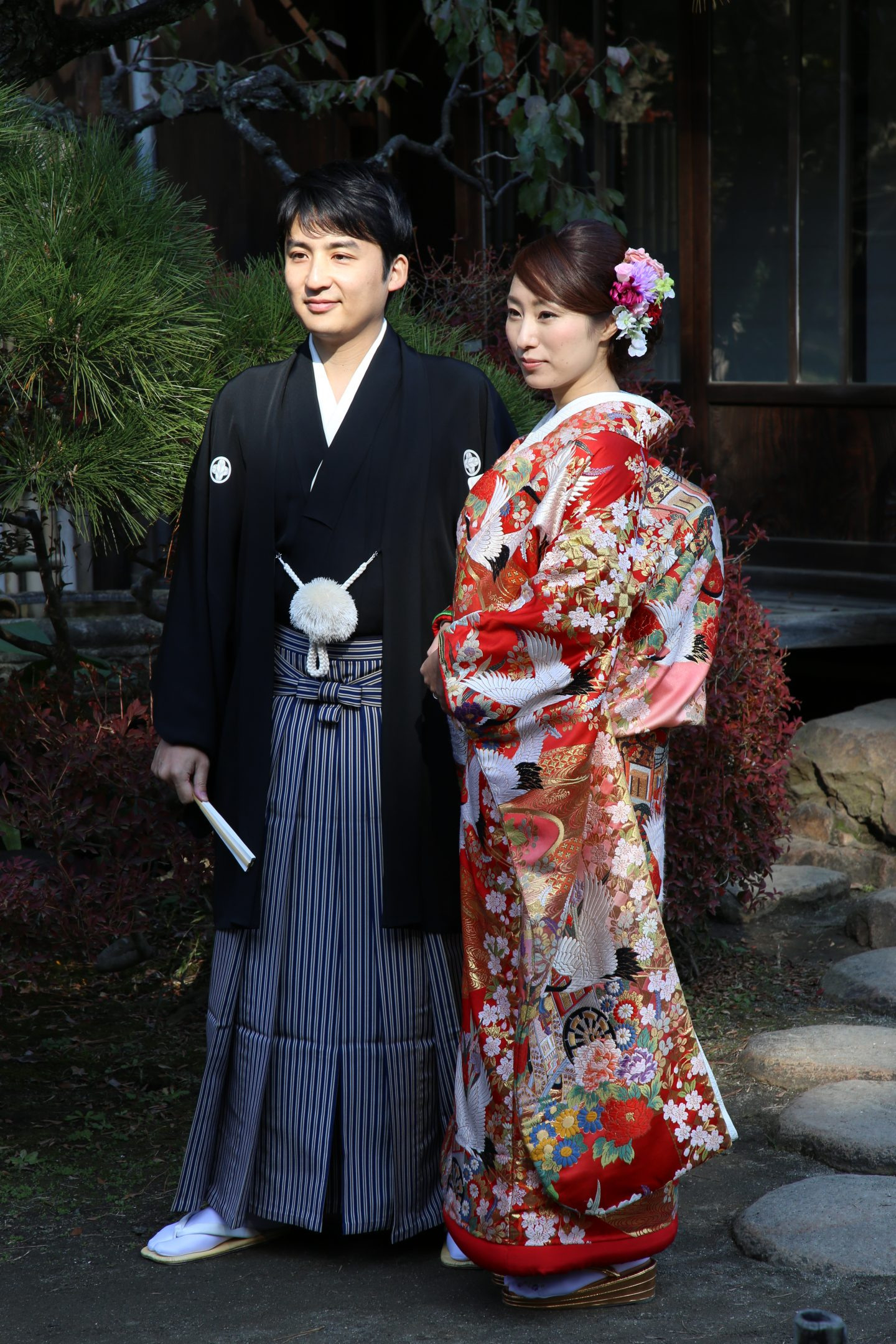 Kimono Und Yukata: Traditionelle Japanische Kleidung