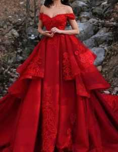 Luxus Hochzeitskleider Rot A Linie Spitze Brautkleider