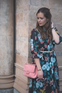 Styling-Tipps Für Hochzeitsgäste: Das Hemdblusenkleid