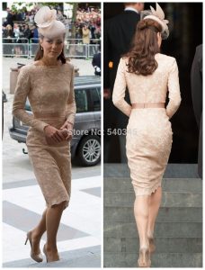 Us $120.0 |Kate Middleton Schöne Spitze Mutter Hochzeit Kleider Langarm  Mantel Scoop Knielangen Abendkleid Celebrity Kleider 2014 K17-In Von