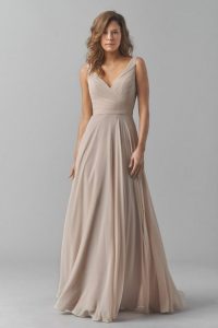 14 Kleid Beige Lang In 2020  Brautjungfernkleid Kleid