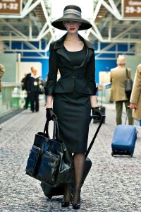 Anne Hathaway As Selina Kyle  Französische Mode Mode