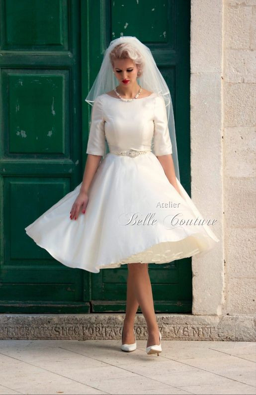 Atelier Belle Couture  Schlichtes 50Er Jahre Brautkleid