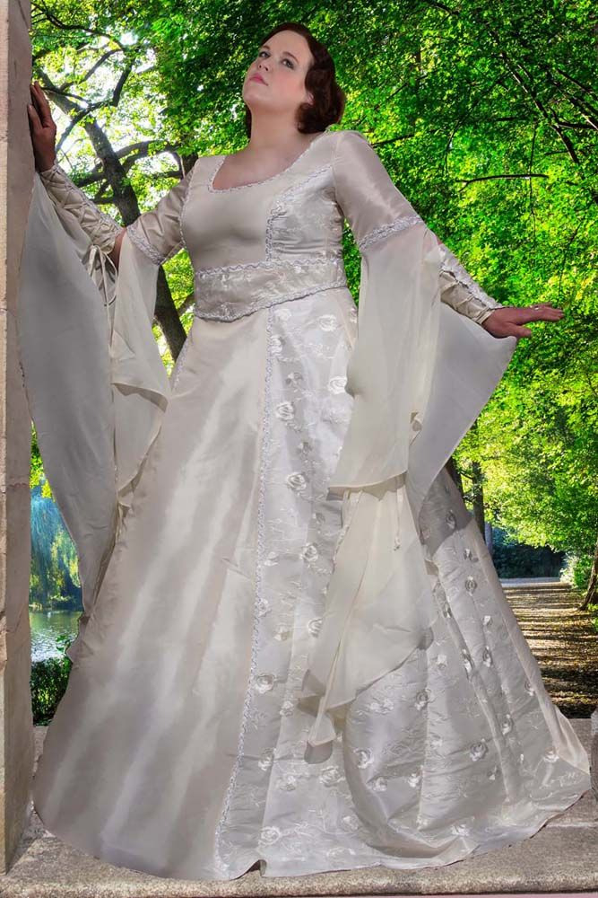 Brautkleid Für Große Größen  Brautmode Kleid Hochzeit