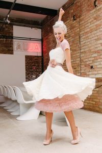 Brautkleider Kurz Lässig  Frech  Petticoat Kleid