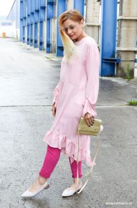 Colorblocking Mit Rosa Und Pink / Kleid Über Hose / Outfit