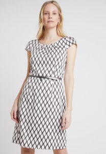 Comma Kleider Online Kaufen  Entdecke Dein Neues Kleid