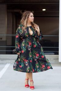 Designerkleidung In Plusgröße In Brisbane  Kleid Plus