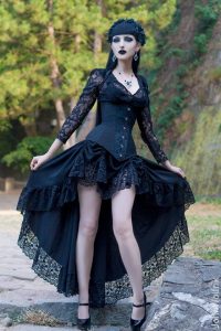 Die Besten 25 Gothic Kleidung Uk Ideen Auf Pinterest