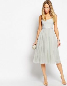 Discover Fashion Online  Kleider Hochzeit Midikleider