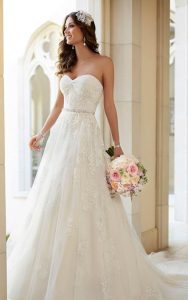 Elegante Brautmode  Kleider Hochzeit Hochzeitskleid