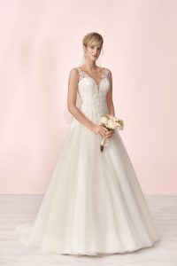 Elizabeth Passion 2019  Kleid Hochzeit Hochzeitskleid