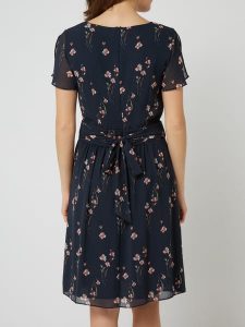 Esprit Collection Kleid Aus Chiffon Mit Floralem Muster In