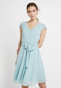 Esprit Kleider Online Kaufen  Entdecke Dein Neues Kleid