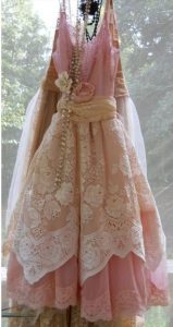 Feminine Pink Lace X | Vintagekleid, Hübsche Kleider