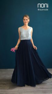 Festliches Kleid Für Hochzeitsgäste In Blau Puristisch