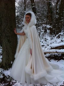 Fur Cloak  Hochzeit Kleidung Winter Hochzeit Kleidung