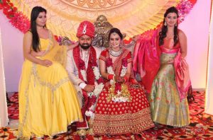 Hochzeit Indien Kleidung Gaste  Hochzeits Idee
