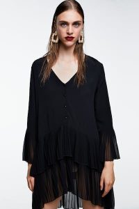Image 2 Of Contrasting Pleated Blouse From Zara  Modestil