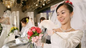 In Japan Können Frauen Jetzt Ohne Partner Heiraten › Zett