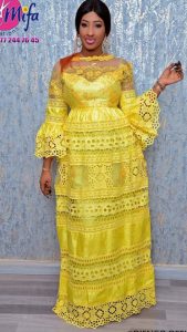 Kleid Kleid In 2020  Kleider Afrika Mode Mode