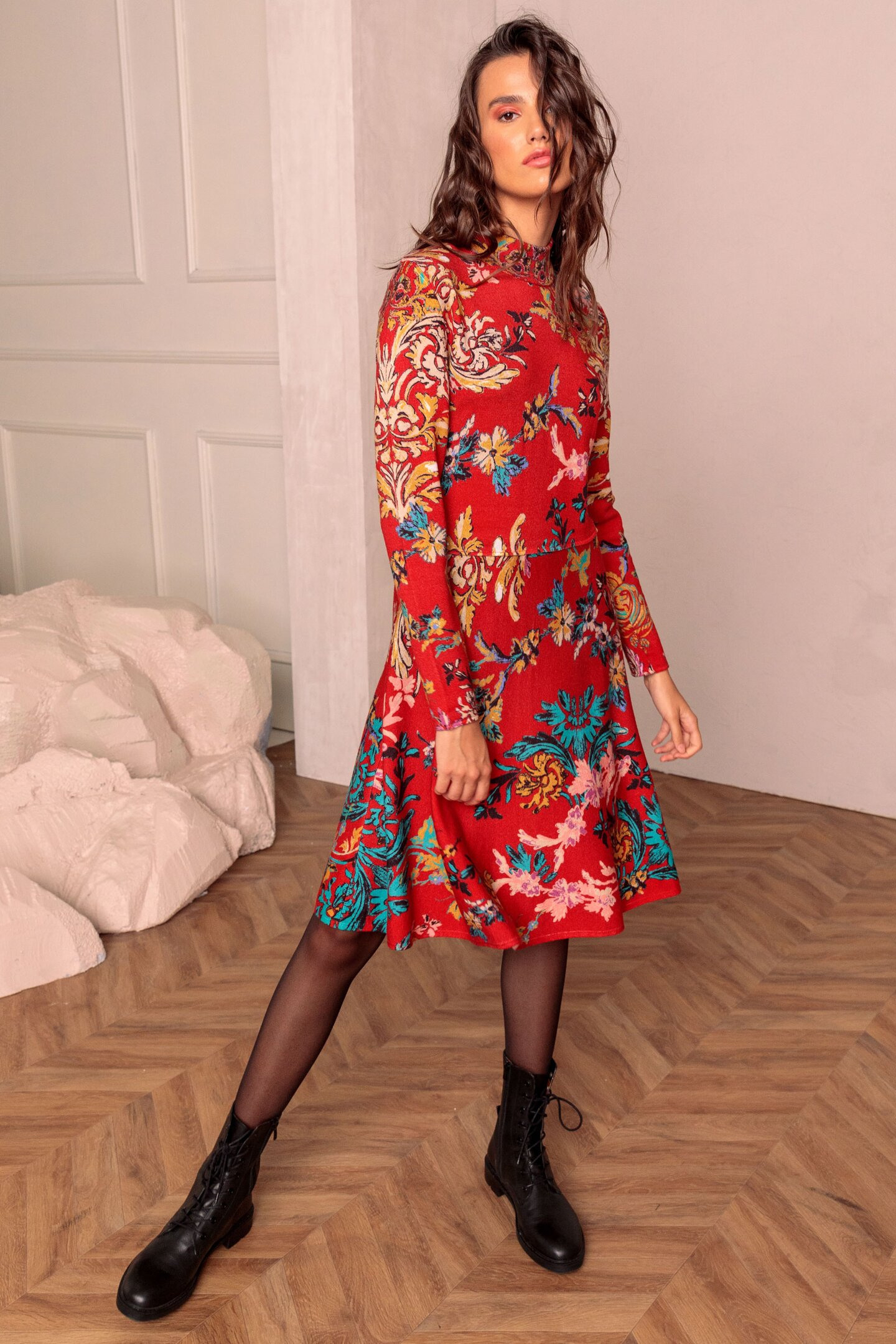 Kleid Mit Floralem Printmuster  Kleider  Ivko Woman