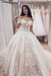 Luxus Brautkleider Prinzessin  Spitze Hochzeitskleider