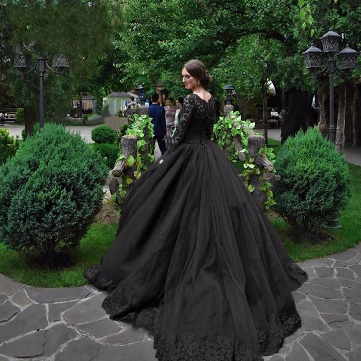 Mode Schwarze Gothic Brautkleider Illusion Spitze