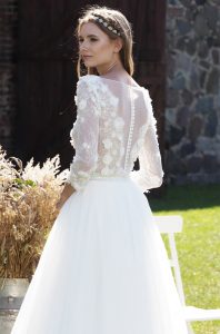 Modell Bella 830  Silk  Lace Hochzeitskleider