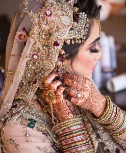 Pin Von Me Auf Bride  Indische Braut Indische Schönheit