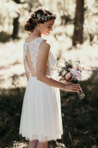 Pin Von Petra Hölbling Auf Hochzeitskleid  Standesamtkleider