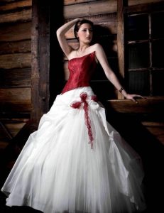 Rot Weißes Brautkleid Unique Brautkleid In Rot Bedeutung