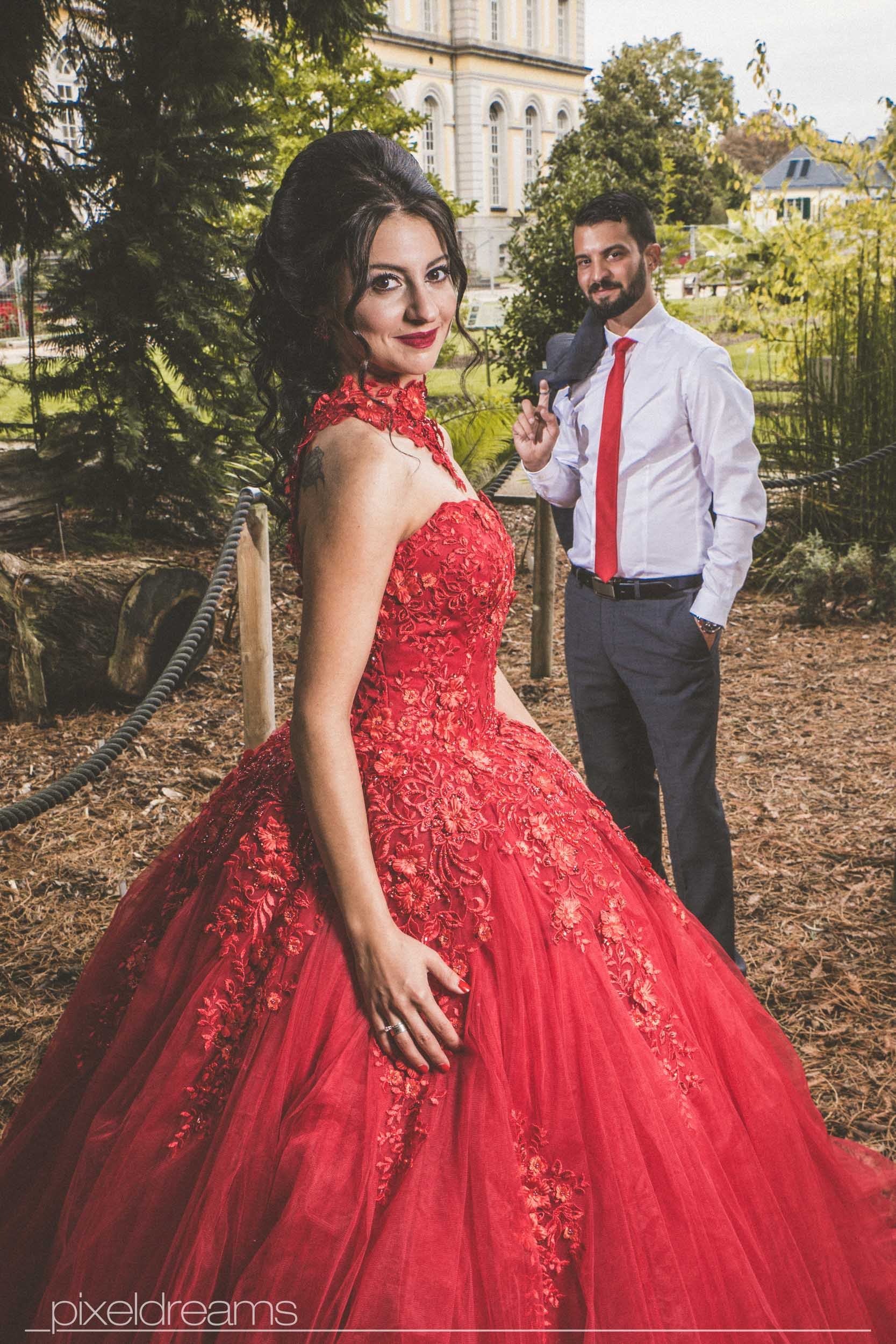 Rotes Kleid Hochzeit  Die Story Hinter Dem Roten Kleid In