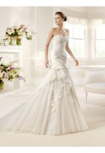 Schönste Modische Brautkleider Für Mollige Kaufen Online