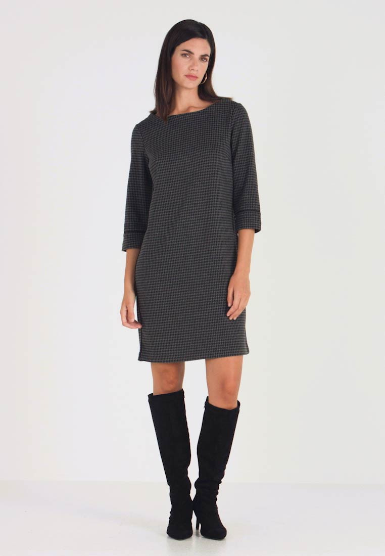 Soliver Kleid Kurz  Strickkleid  Grey/Black  Zalandode