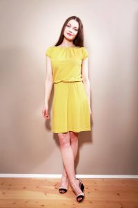 Sommerkleid Claire Mit Rückenausschnitt Gelbweiß  Etsy
