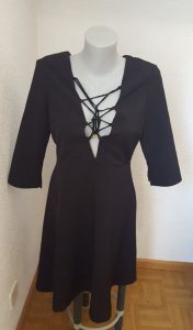 Super Sexy Kleid Zara Basic Gr M Schwarz Kaufen Auf Ricardo
