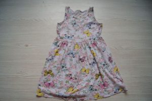 Süsses Schmetterlings Kleid Gr 122/128  Kaufen Auf Ricardo